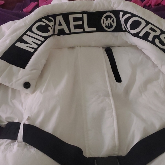 Jacket - Picture 4 of 7